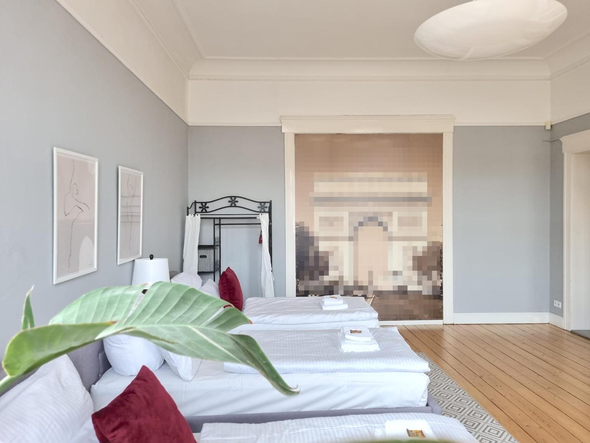 Charysma - Jugendstil Trifft Moderne, Schlafzimmer Mit Smart-Tv, Tischfussball, Darts, Parkplatz Hamelin Extérieur photo